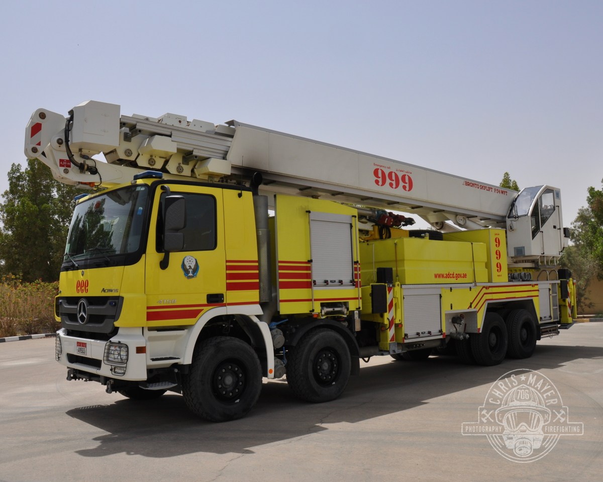 Mercedes Bronto Kran