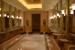 Toiletten im Emirates Palace Abu Dhabi