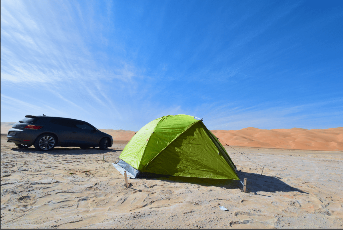 Zelten in der Wüste