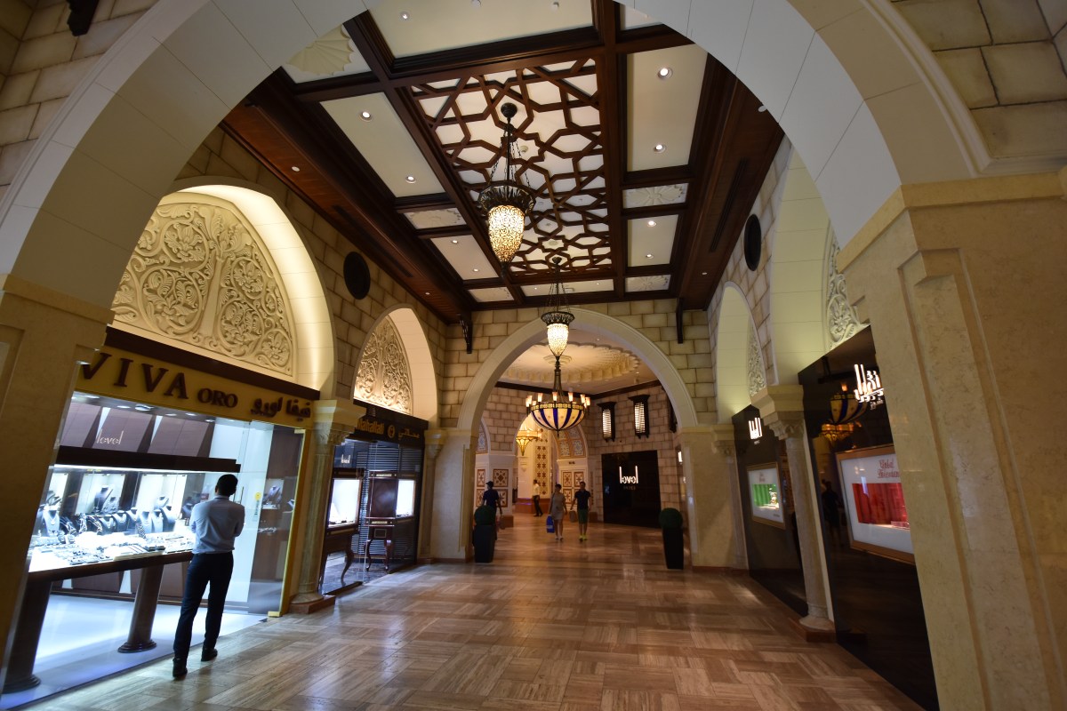 Dubai Mall souq