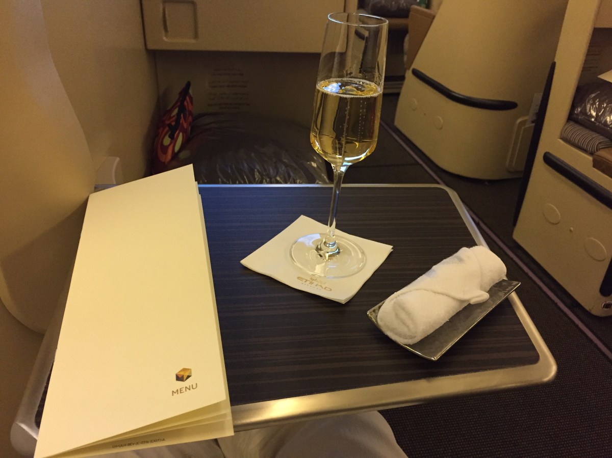 Sekt in der Business Class
