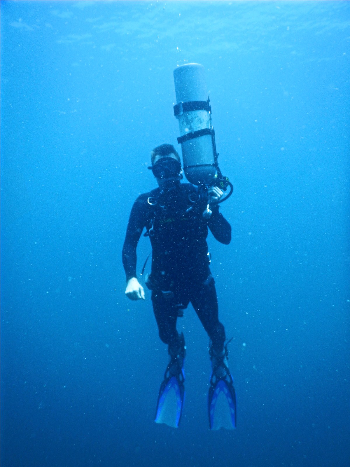 Sidemount diver Chris Mayer
